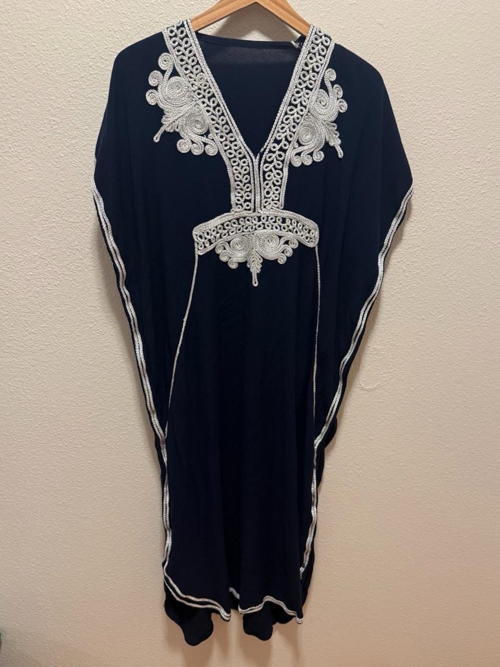 Vintage 70s embroidered kaftan - Picture 5 of 5